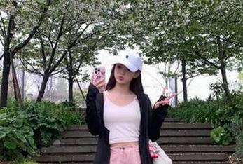 你以为这是155.7fun的传送门？实际上我也搞不清楚了！