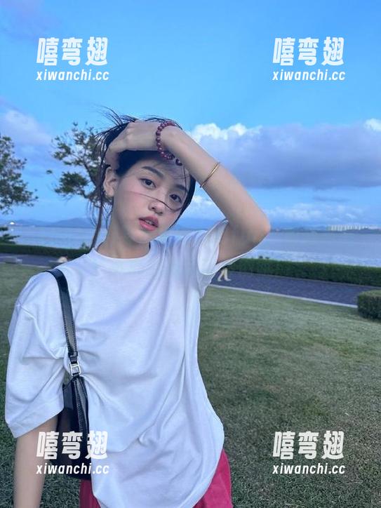 166fun 导航指向166fun,前方高能!小心别被瓜苗绊倒哦!