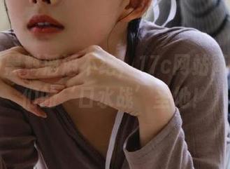 黑料滔滔不绝，17c网站简直是我们的‘口水战’圣地！