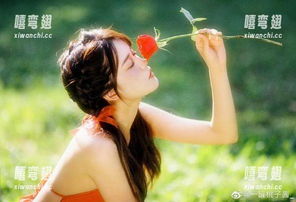 17c苹果版黑料大汇总，大家都在舔屏，原来这才是“心动”吧？