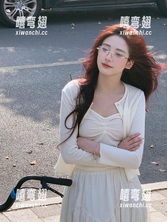 51吃瓜送你的今日必看视频，看的时候心里小鹿乱撞ing