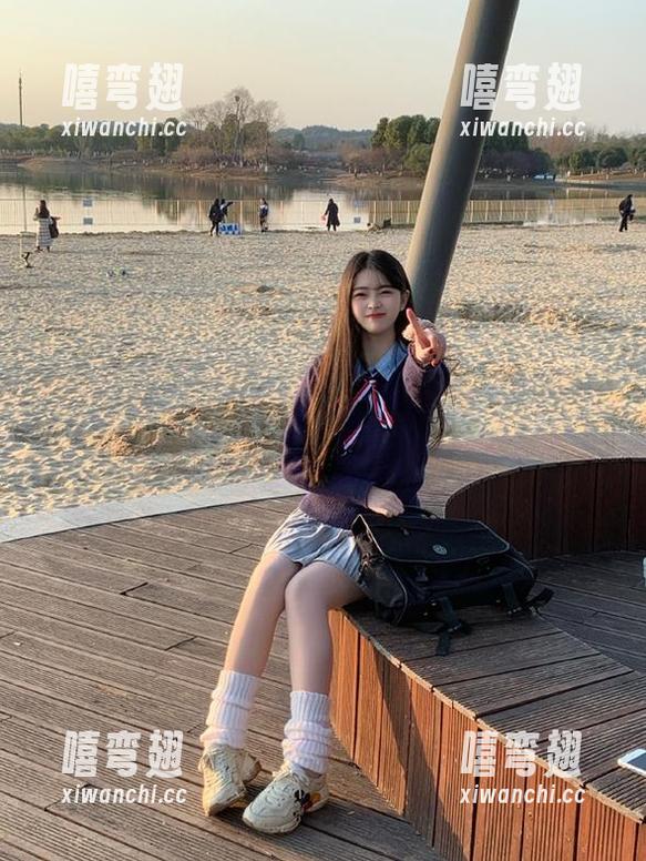 51黑料网 有了51黑料网,某些瓜就跟电视剧一样吸引,观看欲爆棚!