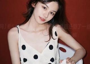 看66吃瓜网的更新，恍惚中感受到了一丝小小的悸动，做个吃瓜群众感觉也不错嘛