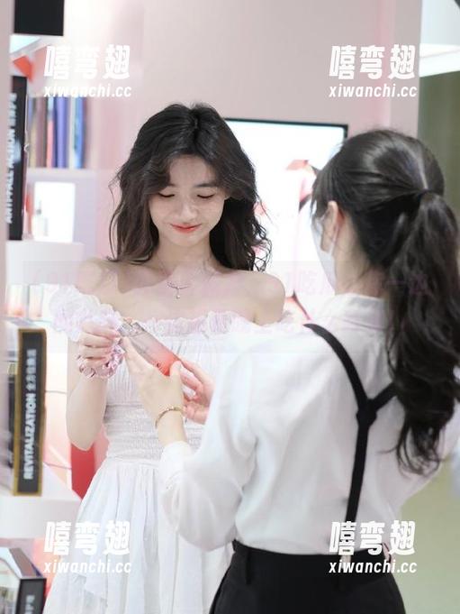 首页显威力，91吃瓜让你一边闻八卦，一边想着晚上吃什么宵夜！