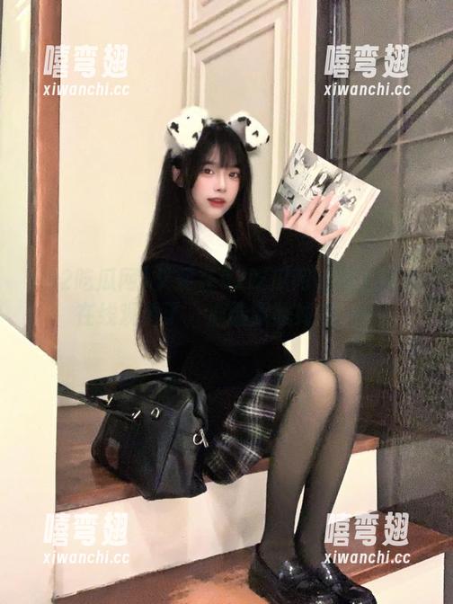92吃瓜网 又要在92吃瓜网官网上沉迷在线观看了,心情飘飘如燕……