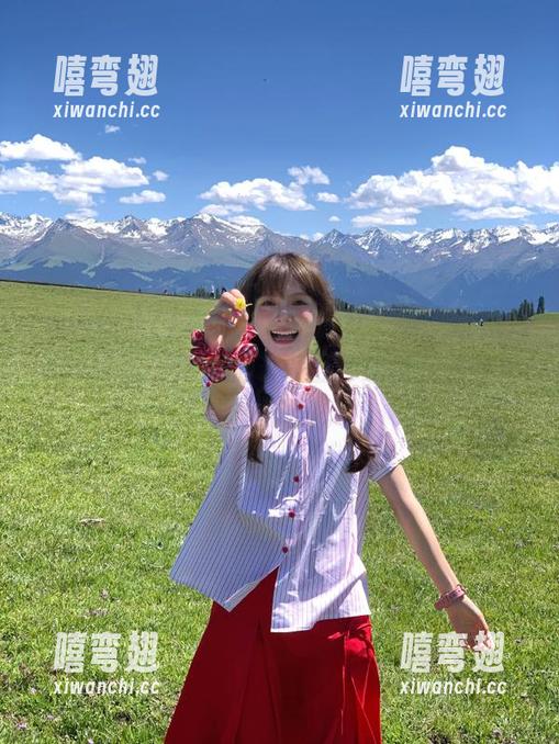 www.17 本以为只是轻松一看,没想到www.17.ccm的“入口”让我在八卦海洋里沉浮。