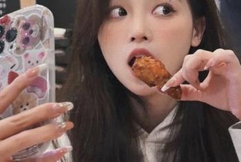 每次上www.51com在线，都是新一轮心理冲击，在线旁观别人的飞来飞去，真的香！