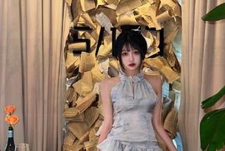 心里默念，五一黑料直达，快给我来点新鲜感