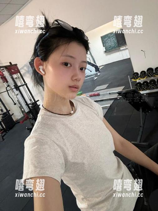 吃瓜大本营导航，来尝尝我们给你准备的“奇闻”！