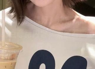 今天心情好，决定从吃瓜网网站随便下载点奇葩内容，果然暴露了我的好奇心。