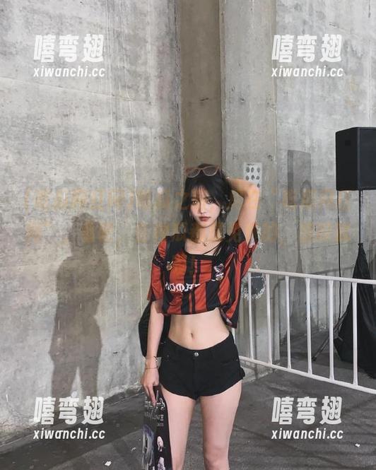 吃瓜之旅，尽在“吃瓜网红网”，看吧，各种瓜都是免费的，想咬就咬！