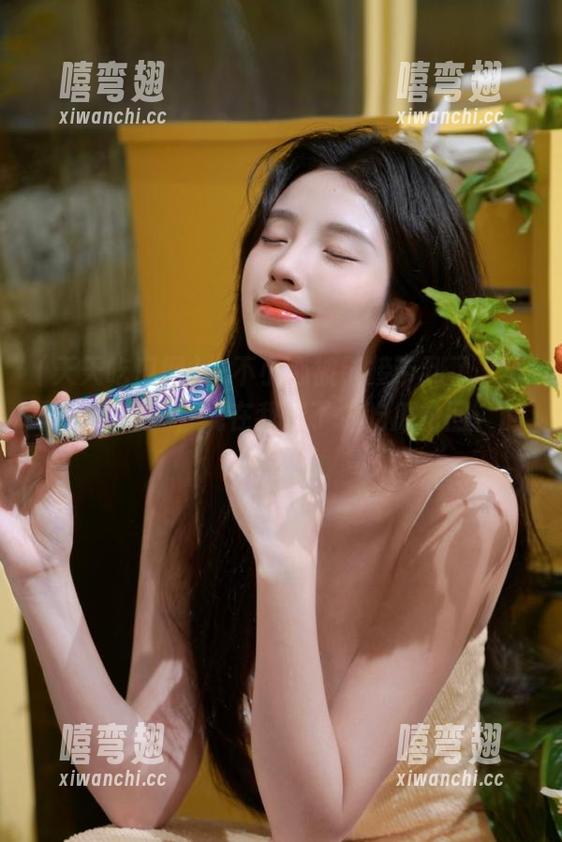 一不小心被链接带到了“天天吃瓜网”，现在我成了“吃瓜轮回”的一员！