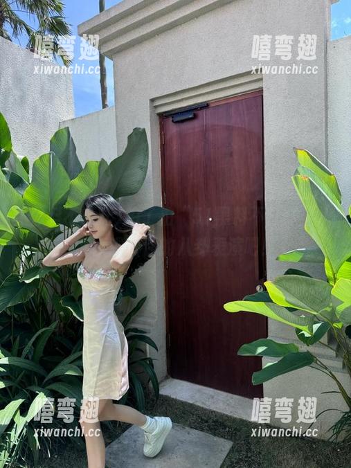 拍了拍“51黑料不打烊”，继续观看你的八卦表演吧！