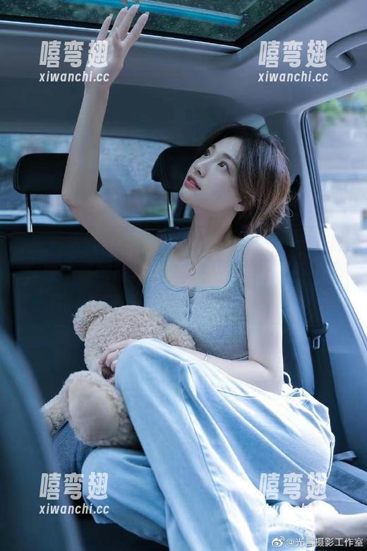 历史查找-黑料正能量苹果版：做个时间旅行者，随时随地都能被上天安排的密闻打脸！