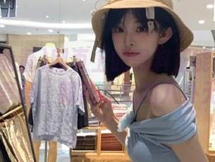网页上的黑料正能量爆料：愁字一箩筐，眼花缭乱的八卦无下限。