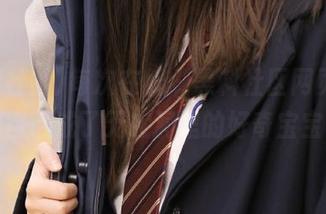 每次在线刷黑料社区网页，感觉自己成了无底洞里的好奇宝宝。