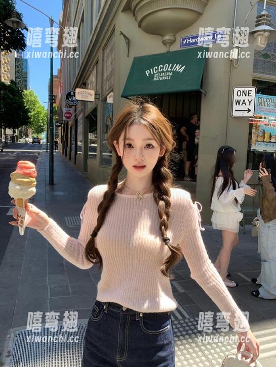 黑料网页版 传送门已开启!黑料网页版免费瓜每天送,快跟上我的步伐!