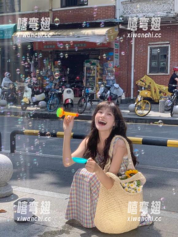 感谢黑料网页版，免费在线材料让我每晚都有新鲜事可以聊！