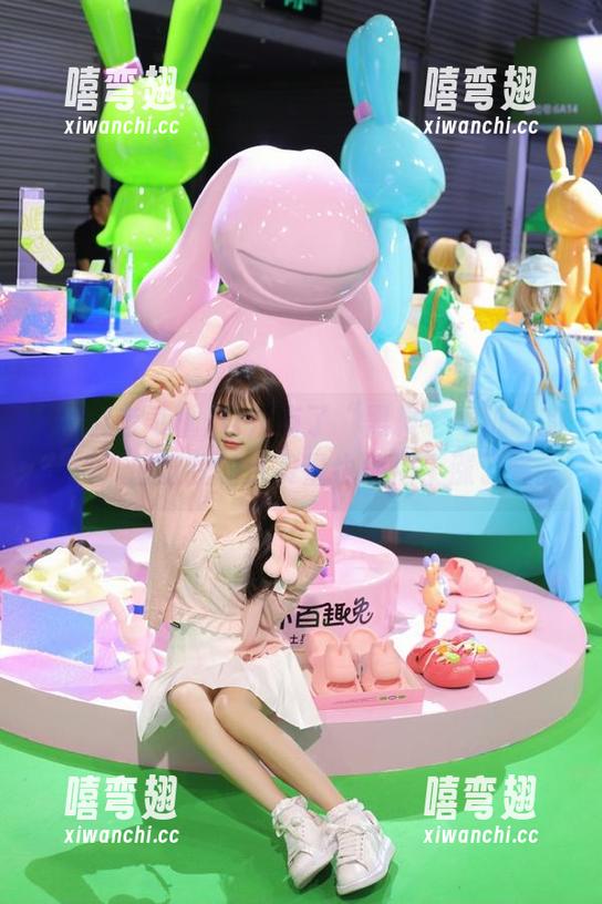 自从有了“黑料老司机”的链接，感觉我的点赞量也悄悄上涨了呢。